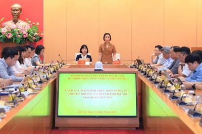 Hà Nội tháo gỡ vướng mắc, đẩy nhanh giải ngân chuyển đổi số