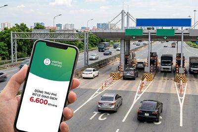 Sau VETC, Viettel Money dừng thu phí 6.600 đồng/tháng