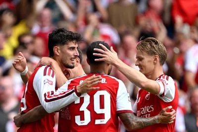Siêu máy tính chọn Arsenal, khả năng vô địch gấp đôi Man City