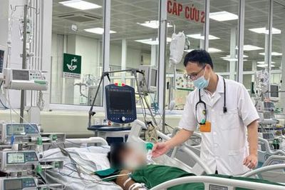 Nguy kịch vì tự sử dụng thuốc nam trên mạng