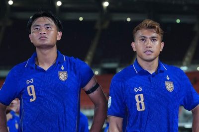 Thái Lan 'tung chiêu' phủ kín sân Rajamangala