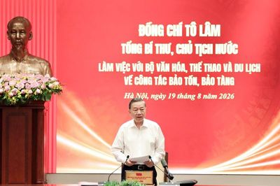 Kiến tạo ký ức quốc gia từ hôm nay