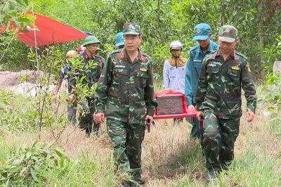 Quảng Ngãi: Thêm 2 hài cốt liệt sĩ được quy tập, phát hiện nhiều di vật tại Gò Tràm