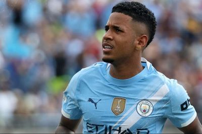 Tottenham đạt thỏa thuận chiêu mộ Savinho từ Man City