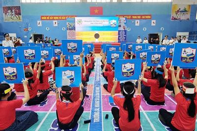 Xây dựng tình yêu biển, đảo cho thế hệ trẻ qua cuộc thi 'Em yêu biển, đảo quê hương'