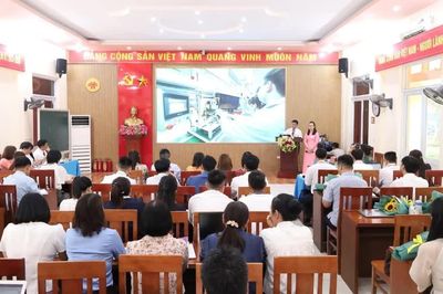 Đẩy mạnh chuyển đổi số văn thư, lưu trữ tại Trường Chính trị tỉnh Phú Thọ