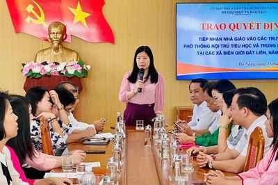 Đà Nẵng tiếp nhận 19 nhà giáo về công tác tại các trường nội trú biên giới
