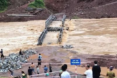 Cảnh báo, thông tin kịp thời về diễn biến của áp thấp nhiệt đới, mưa lũ tới người dân