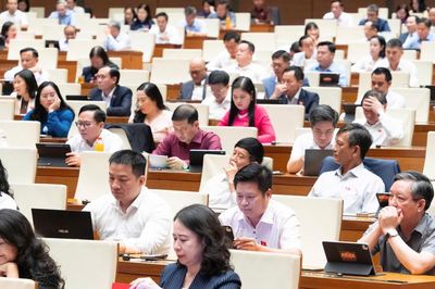 Nhiều đề xuất tháo gỡ những điểm nghẽn về nhà ở xã hội, nhà ở chính sách