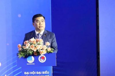 Ông Phan Tấn Đạt làm Chủ tịch Hội Doanh nhân trẻ TPHCM