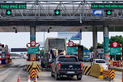 Đừng biến 'trạm thu phí không dừng' thành nơi 'thu phí không điểm dừng'