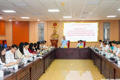 Thường trực HĐND tỉnh làm việc với Sở Nông nghiệp và Môi trường, Sở Công Thương