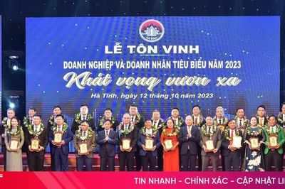Hà Tĩnh phê duyệt Đề án tôn vinh doanh nghiệp, doanh nhân tiêu biểu giai đoạn 2026 - 2030