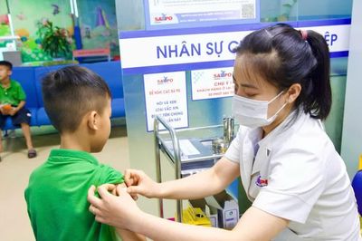 Bộ Y tế đề ra kế hoạch tiêm chủng mở rộng năm 2026 đạt 95% trở lên