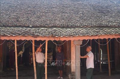 Đình cổ 'chống nạng' chờ trùng tu, bảo tồn