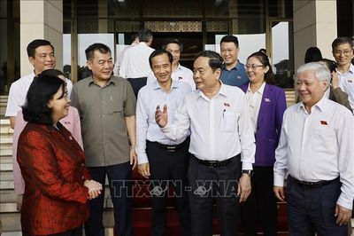 Gặp mặt đại biểu Quốc hội khóa XVI thuộc khối Mặt trận Tổ quốc Việt Nam ở Trung ương và địa phương
