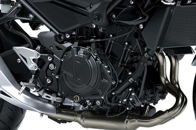 Kawasaki Z400 2027 trình làng: Diện mạo mới, động cơ 48 PS