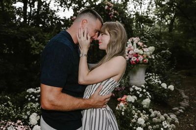 Hé lộ ý nghĩa đặc biệt phía sau nhẫn cưới của Taylor Swift và Travis Kelce
