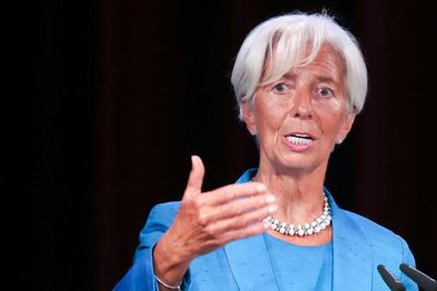Chủ tịch ECB lo ngại về sức cạnh tranh đang bị xói mòn của châu Âu