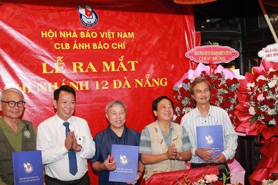 Ra mắt Câu lạc bộ Ảnh báo chí Chi nhánh 12 - Đà Nẵng