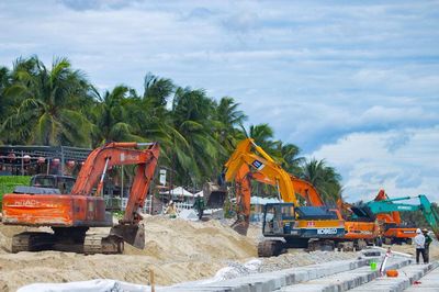 Tăng tốc thi công tuyến kè bảo vệ sông Thu Bồn khu vực An Lương và bờ biển Hội An