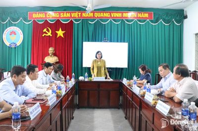 Lãnh đạo thành phố Đồng Nai gặp gỡ 8 đại biểu dự Đại hội Liên minh hợp tác xã Việt Nam lần thứ VII