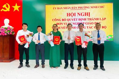 Phường Ninh Chử công bố quyết định thành lập đơn vị sự nghiệp giáo dục và công tác cán bộ