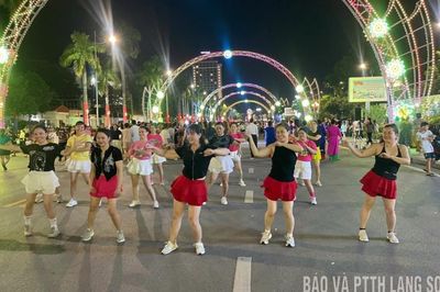 Điểm hẹn văn minh