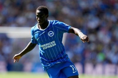 Liverpool đàm phán chiêu mộ Yankuba Minteh sau khi bế tắc ở thương vụ Bradley Barcola