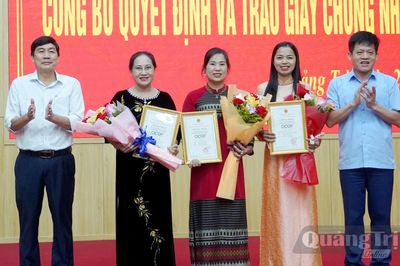 Công bố quyết định và trao giấy chứng nhận 31 sản phẩm OCOP