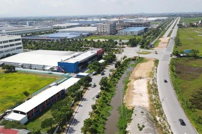 Có mặt bằng, vì sao đường trăm tỷ qua khu công nghiệp ở Bắc Ninh vẫn vỡ tiến độ?