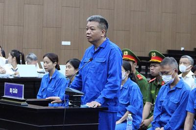 Vụ cựu thứ trưởng Nguyễn Bá Hoan: Gia đình một bị cáo nộp khắc phục hơn 240 tỷ đồng