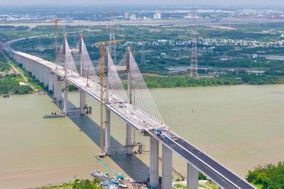 TP.HCM - Đồng Nai: Cầu Phước Khánh bắc qua sông Lòng Tàu đã liền một dải