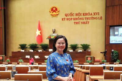 Chuyển từ 'người dân đến cơ sở y tế' sang 'y tế chủ động đến với người dân'