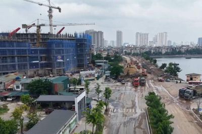 Phường Khương Đình duy trì vệ sinh môi trường tuyến Vành đai 2,5