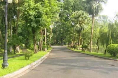 Công viên Bách Thảo - không gian xanh lý tưởng của Thủ đô