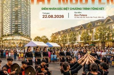 Âm vang cồng chiêng góp sắc màu văn hóa cho đêm tổng kết Lễ hội Ẩm thực Sầu riêng Đắk Lắk