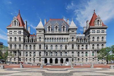 FBI chặn âm mưu đánh bom tòa nhà lập pháp bang New York