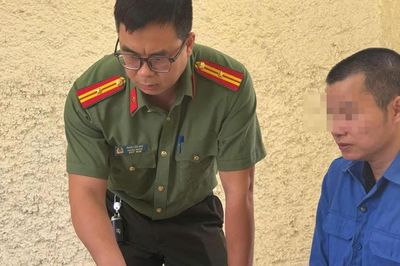 Khởi tố người chuyên 'đơn thư vượt cấp', tung tin sai sự thật