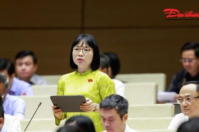 Cần bịt khoảng trống về nhận tiền của khách hàng trước khi bất động sản đủ điều kiện mở bán