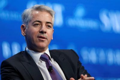 Cuốn sách Warren Buffett yêu thích mở lối cho Bill Ackman