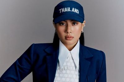 Công chúa Thái Lan đứng sau lễ phục ASIAD 2026 của 'Voi chiến'