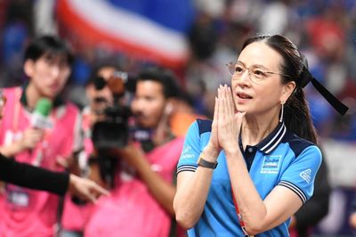 Madam Pang phải làm điều ít ai ngờ trước trận Việt Nam