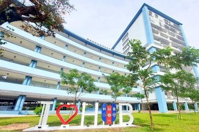 Đại học Ngân hàng TP.HCM hủy quyết định thu 'học phí quá hạn'