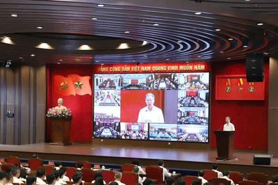 Thiết thực đưa tinh thần, quyết sách Hội nghị Trung ương 3 khóa XIV vào thực tiễn hoạt động của Tòa án