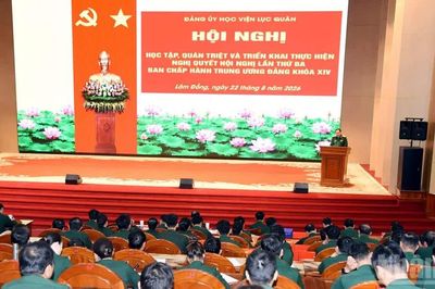 Học viện Lục quân nhanh chóng đưa Nghị quyết Hội nghị Trung ương 3 vào thực tiễn