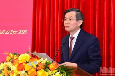 Giám đốc Học viện Chính trị quốc gia Hồ Chí Minh tiếp Đoàn lãnh đạo trẻ ba Đảng Việt Nam-Lào-Campuchia