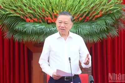 Bộ Chính trị ban hành quy định về chức năng, nhiệm vụ Ban Chỉ đạo Trung ương về đối ngoại và hội nhập quốc tế