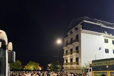 Lực lượng Công an, kiểm sát viên xuất hiện tại nhà Hải Sapa TV