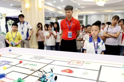 20 đội thi cùng tranh tài tại Robocon Hưng Yên lần thứ I